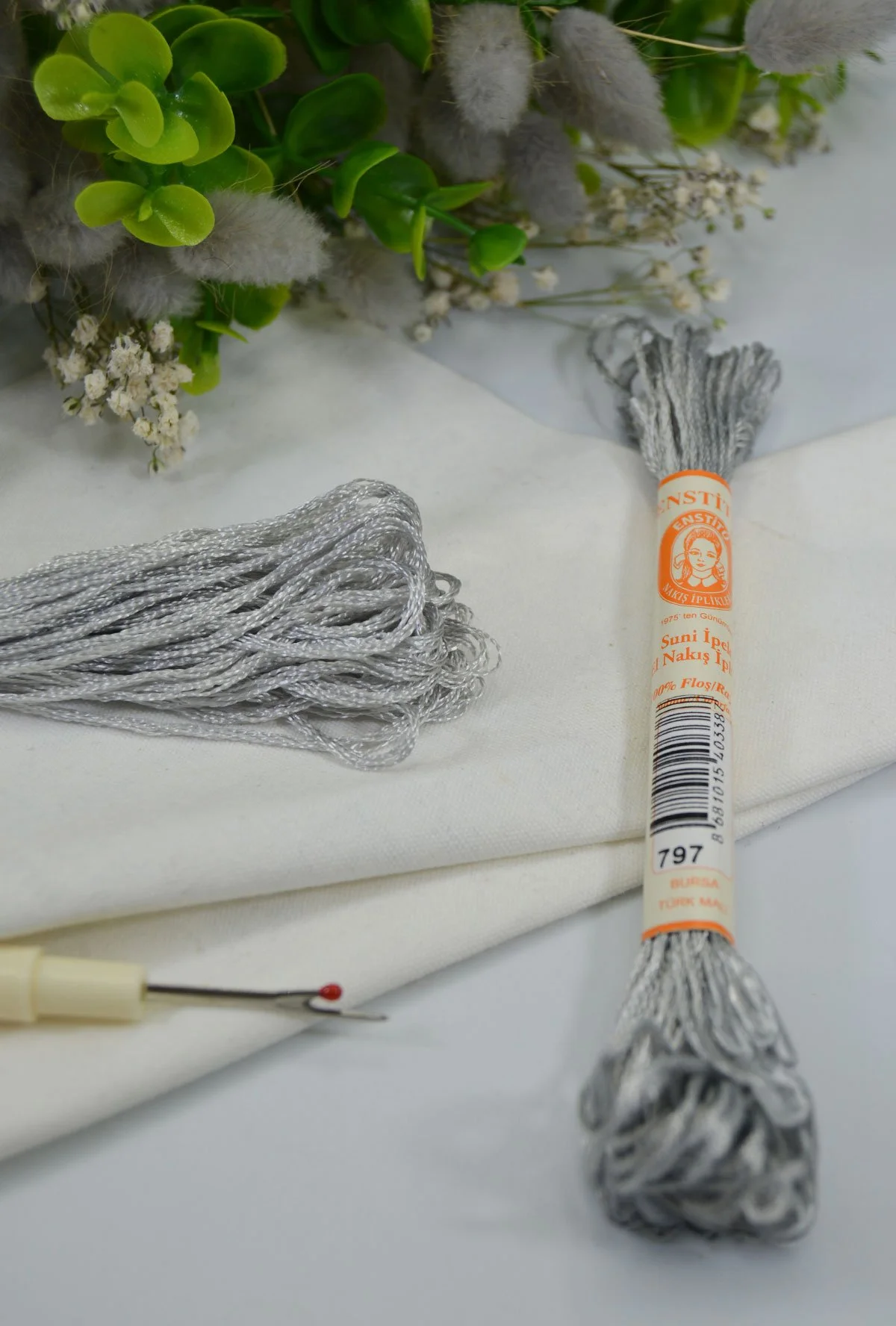 Floş El Nakış İpi Gri · 797